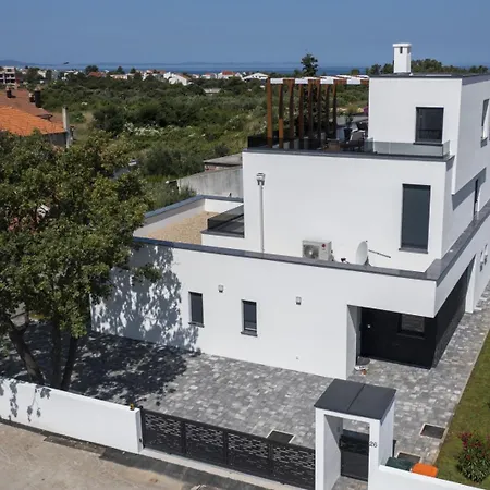 Crowonder Mila Prestige With Heated Swimming Pool, Jacuzzi And Sauna * Zaton (Zadar)