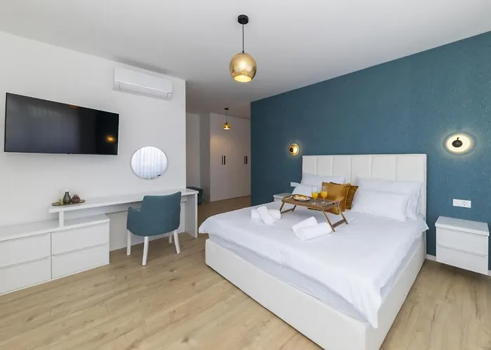Crowonder Mila Prestige With Heated Swimming Pool, Jacuzzi And Sauna * Zaton (Zadar)