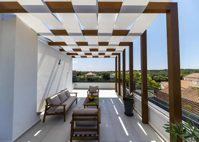 Crowonder Mila Prestige With Heated Swimming Pool, Jacuzzi And Sauna * Zaton (Zadar)